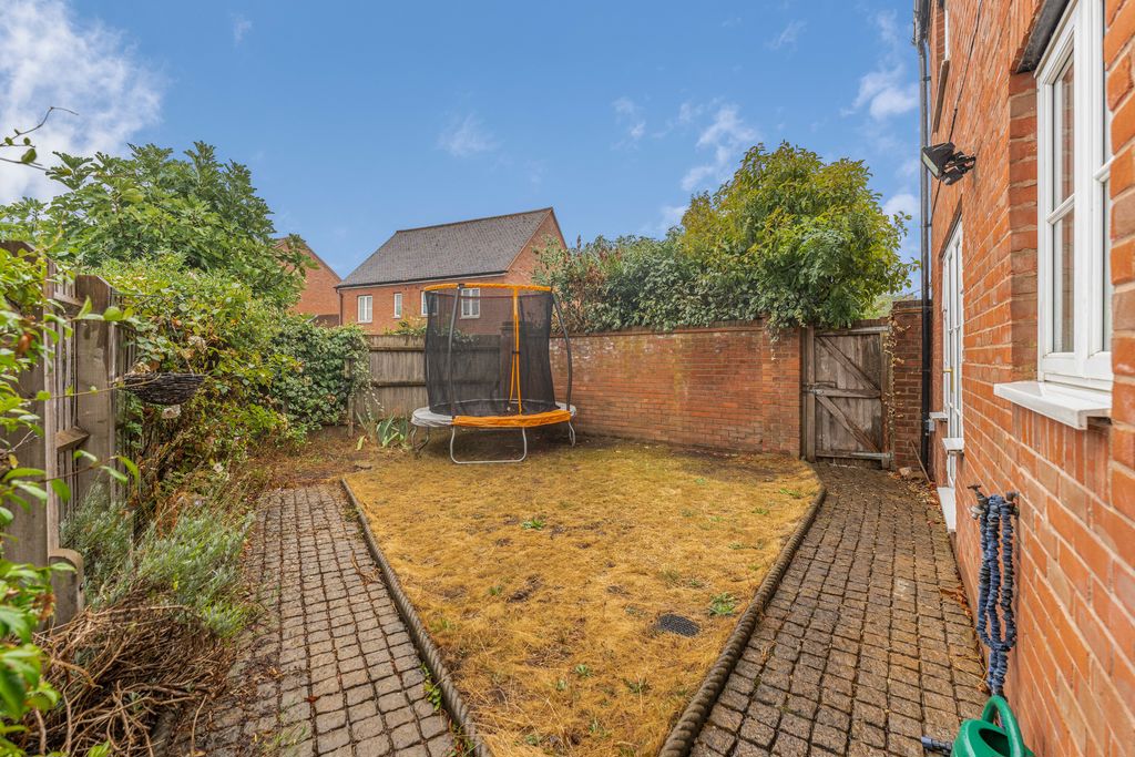 Ribston Close
